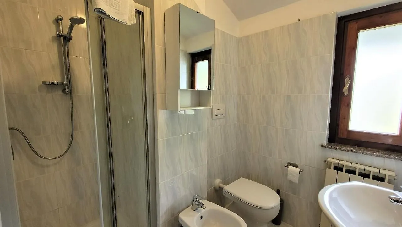 Sun Paradise Mountain Lake Iseo Hospitality 보시코 아파트